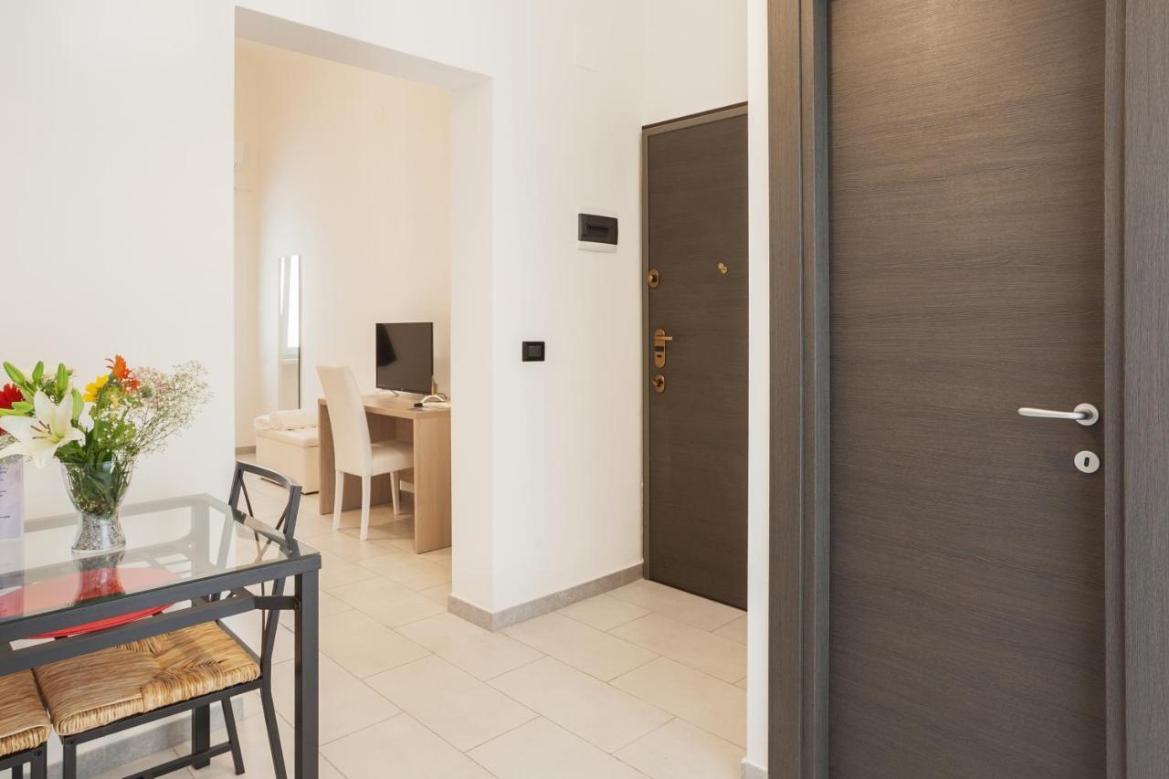 San Nicola Trilocali Vgm Apartment Bari Bagian luar foto