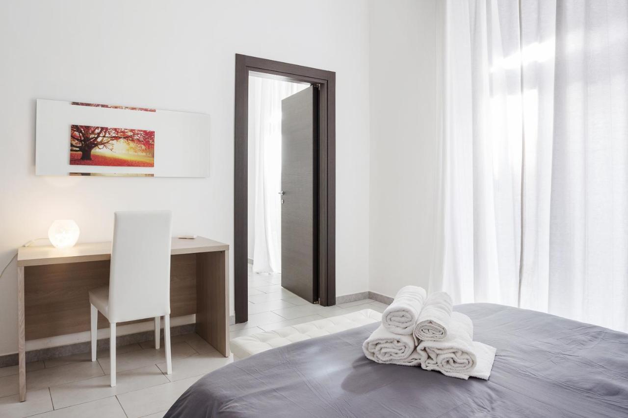 San Nicola Trilocali Vgm Apartment Bari Bagian luar foto